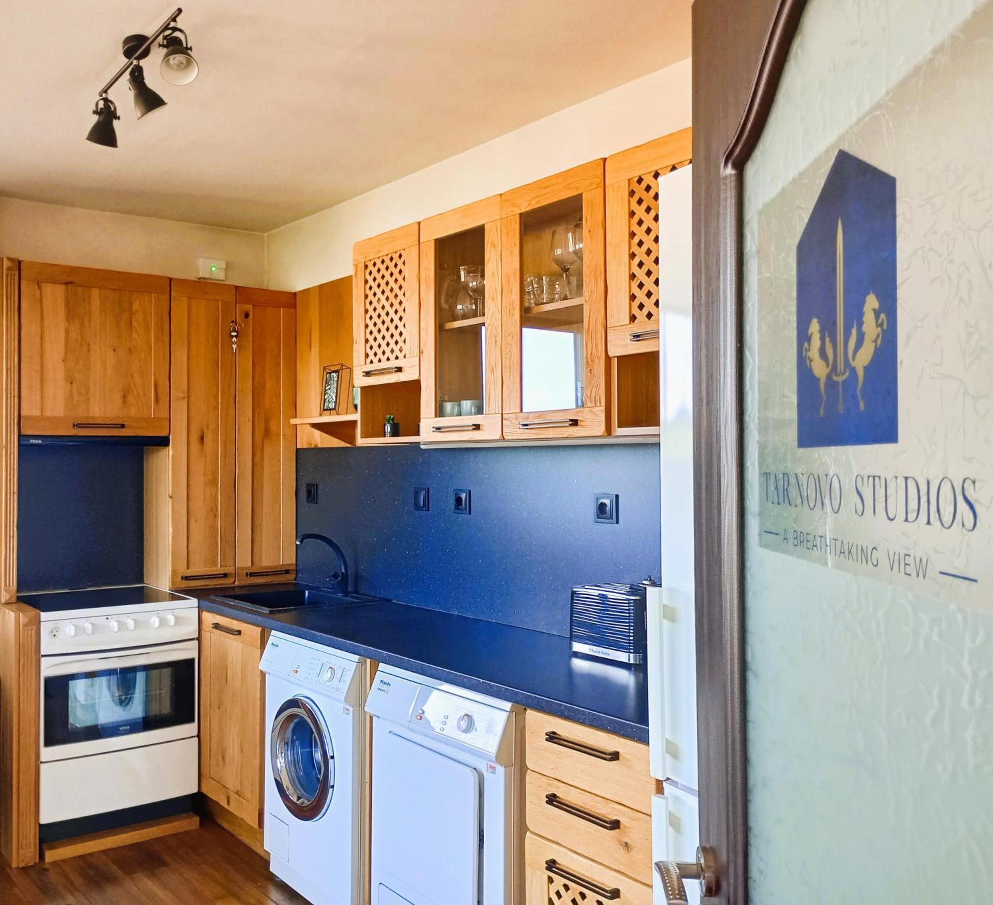 Tarnovo Studios City Center Βελίκο Τίρνοβο Εξωτερικό φωτογραφία